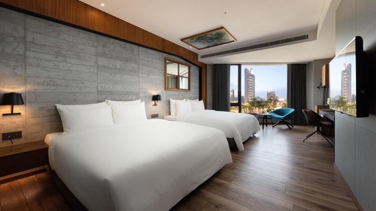 Brio Hotel Kaohsiung Esterno foto